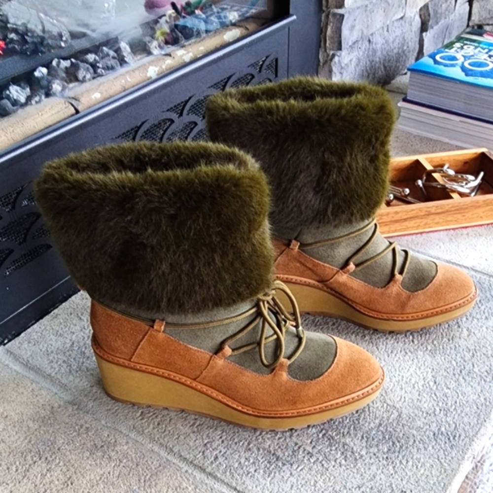 Cecilia NY Anthropologie Graham Boots Size 8. NWOB